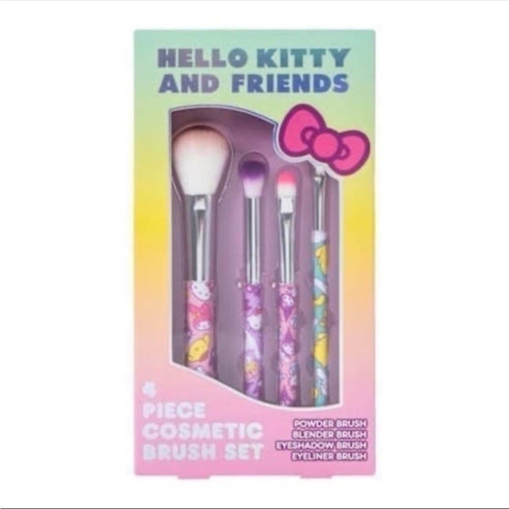 SOLD❌ NIB✨ Hello Kitty Makeup Brush Set